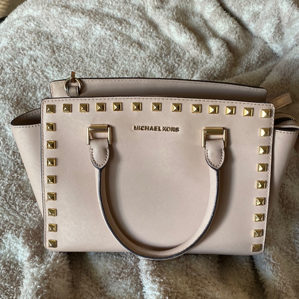 Michael Kors pink purse